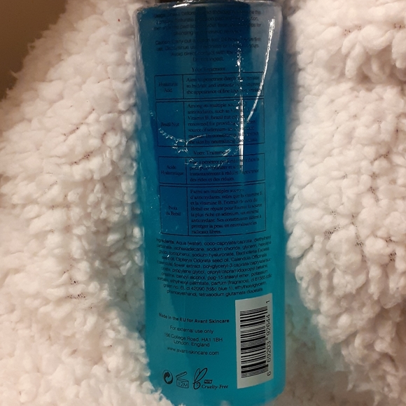 NWT Avant Hyaluronic/Micellar - Picture 3 of 3